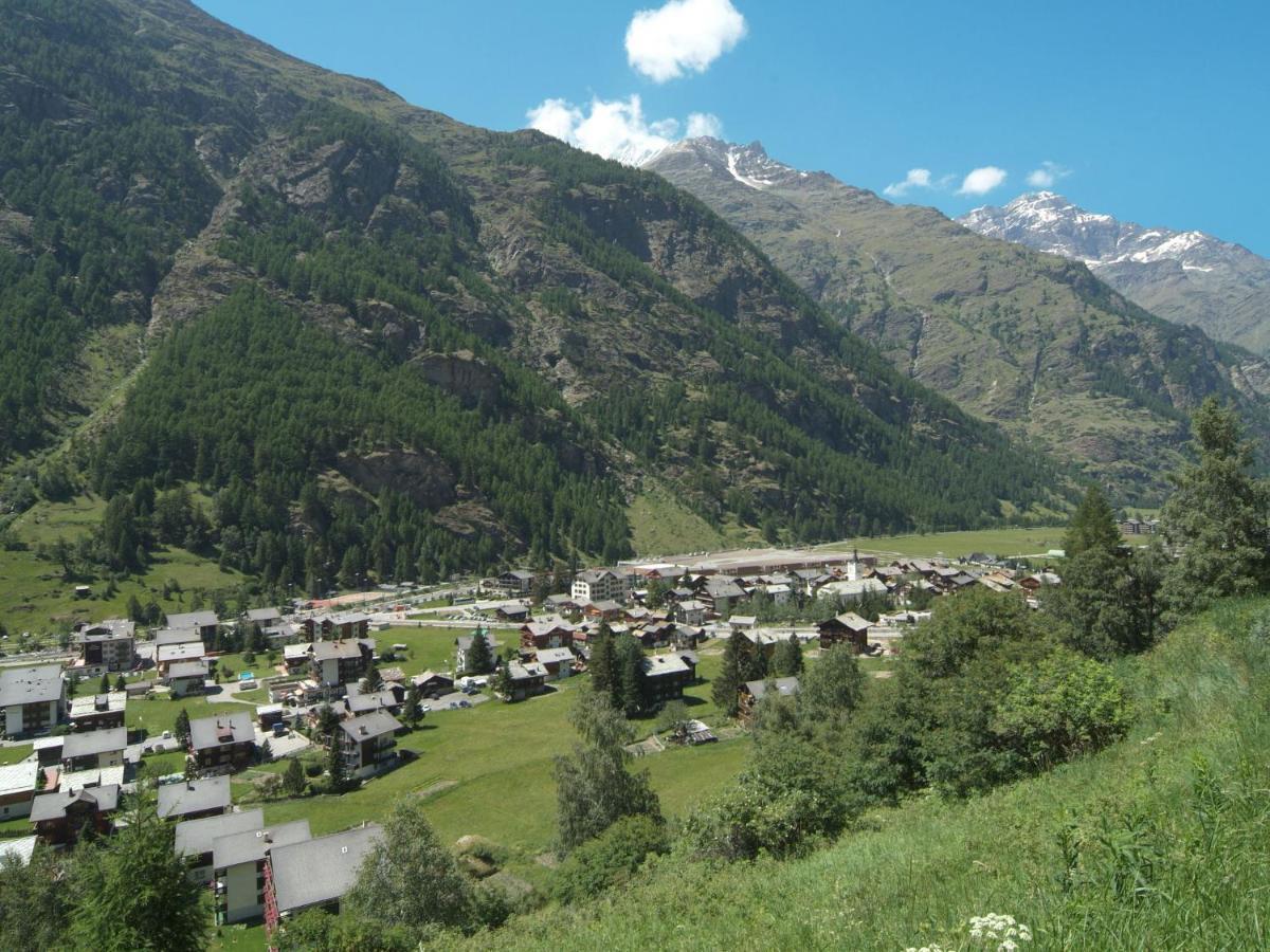 Apartment Chalet Dossen Zermatt Eksteriør bilde